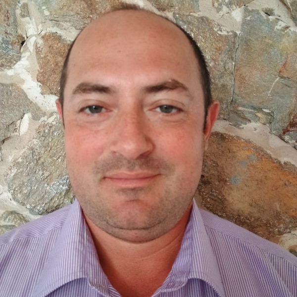Naihart Catalin - presedintele asociatiei Ima Mama